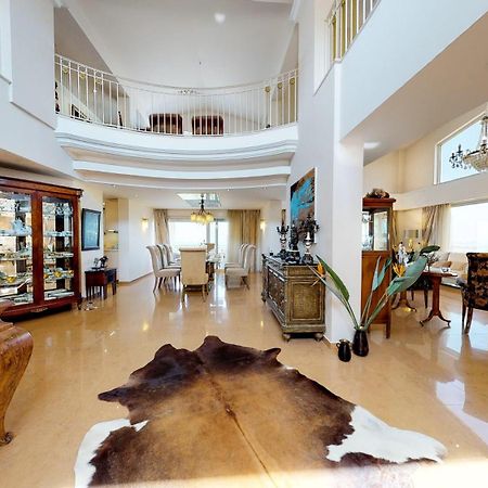 Dhafnes Luxury Villa Allure מראה חיצוני תמונה