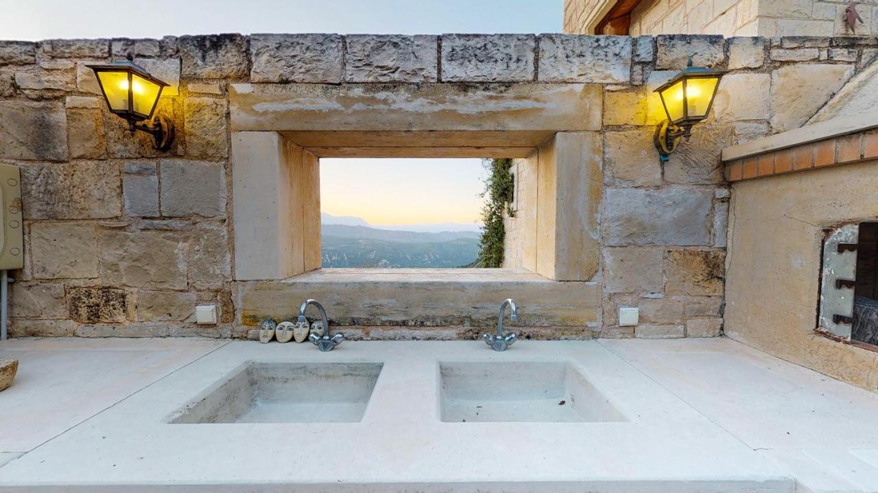 Dhafnes Luxury Villa Allure מראה חיצוני תמונה