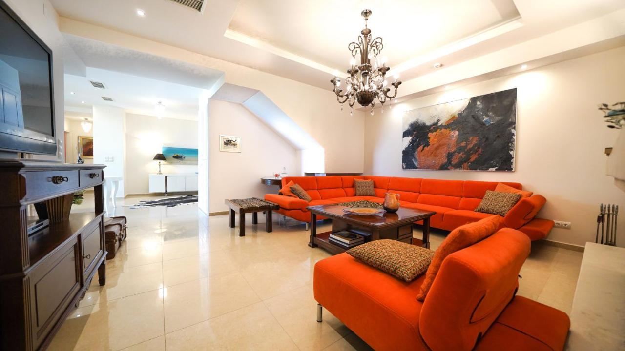 Dhafnes Luxury Villa Allure מראה חיצוני תמונה
