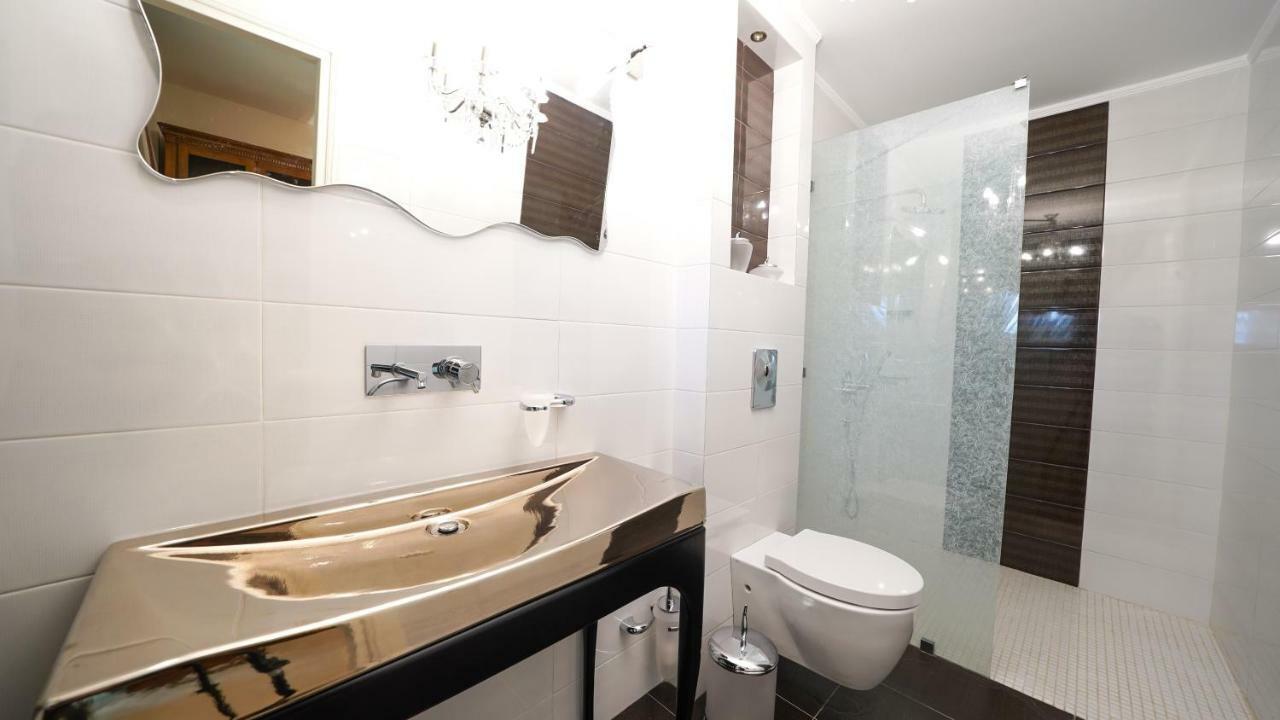 Dhafnes Luxury Villa Allure מראה חיצוני תמונה